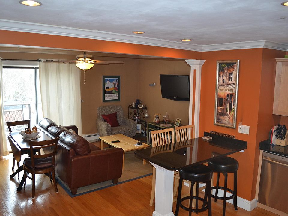 Kitchen/Living room