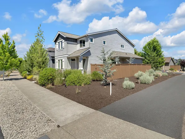 61094 SE Sydney Harbor Dr, Bend, OR 97702