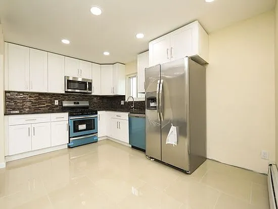 611 Beach 68th Street — Photo 3