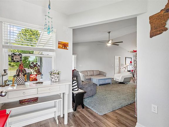 5th image of 6917 Gideon Cir