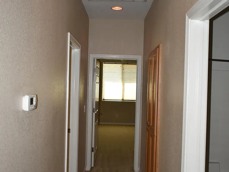 484 Beckman Way — Photo 9