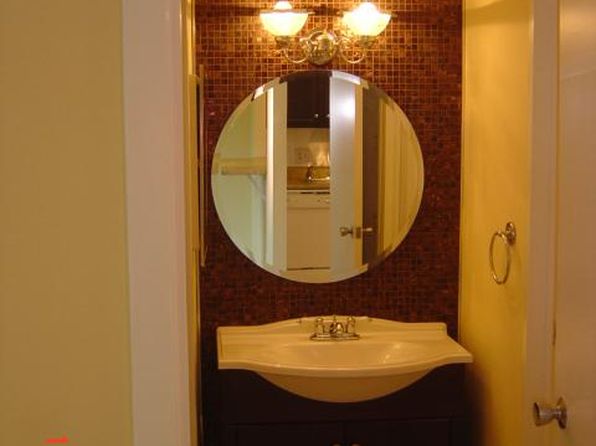 2800 Wisconsin Ave NW APT 410