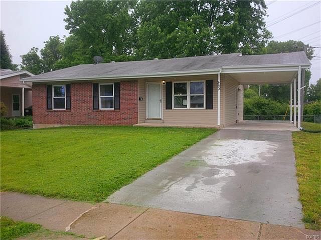 1st image of 450 Lemondale Ln