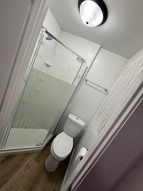 Studio, 400 sqft, $695 — Photo 3
