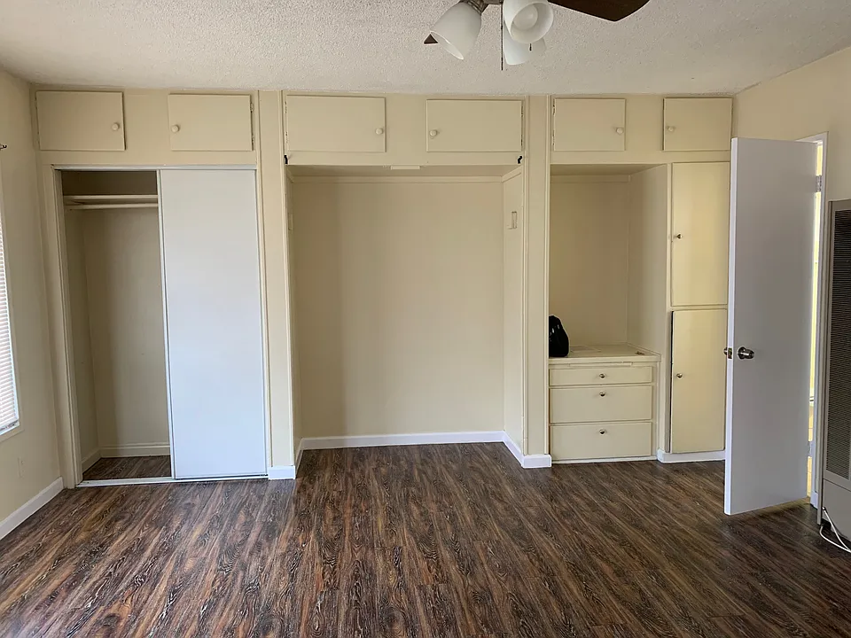 642 E Imperial Hwy #642