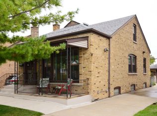 5139 N Nagle Ave, Chicago, IL 60630