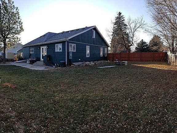 Back of house fully fenced 