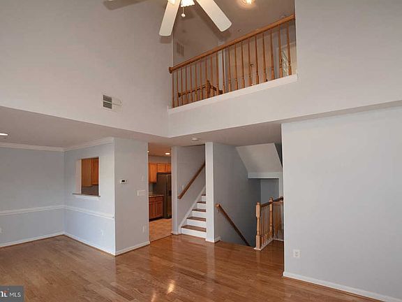 5th image of 6603 Netties Ln #1703D