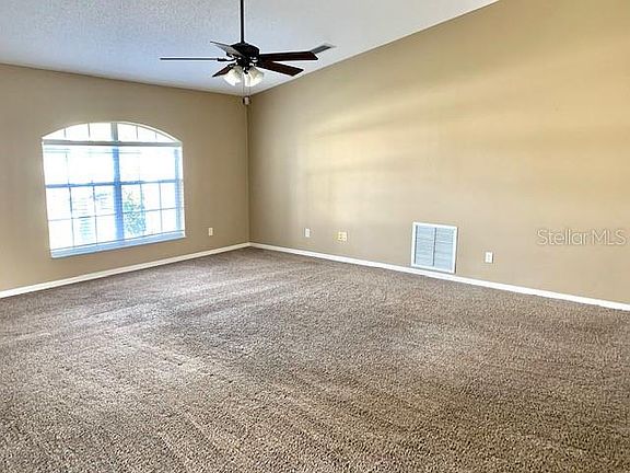 5th image of 188 Country Lakes Cir