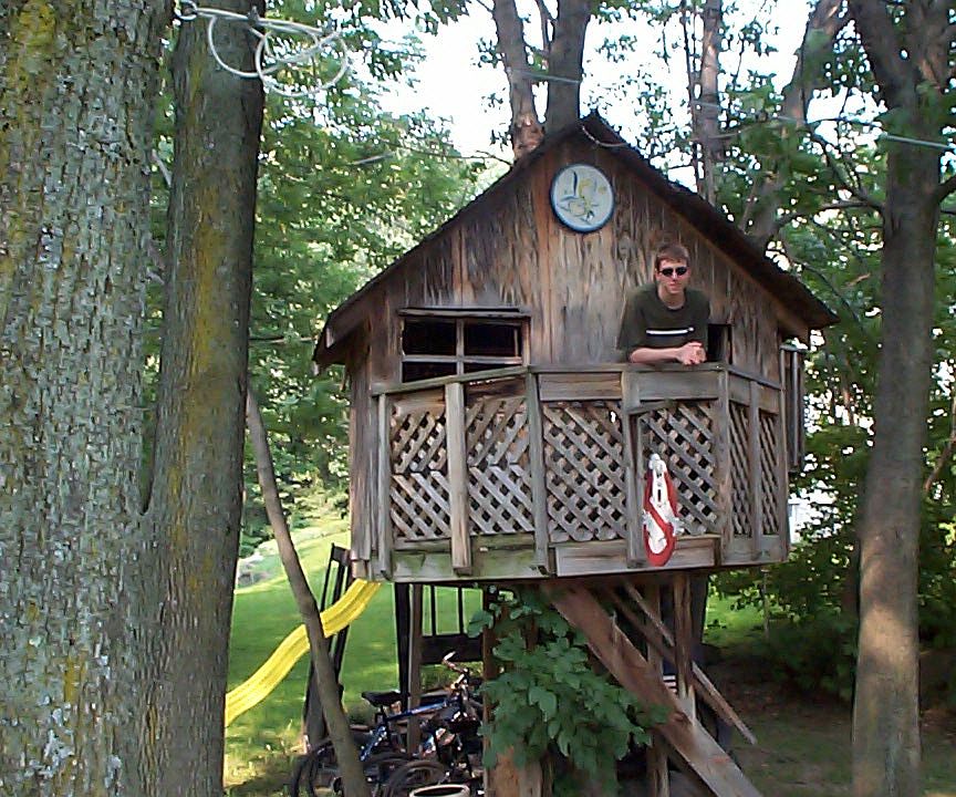 tree house w/slide, sandbox