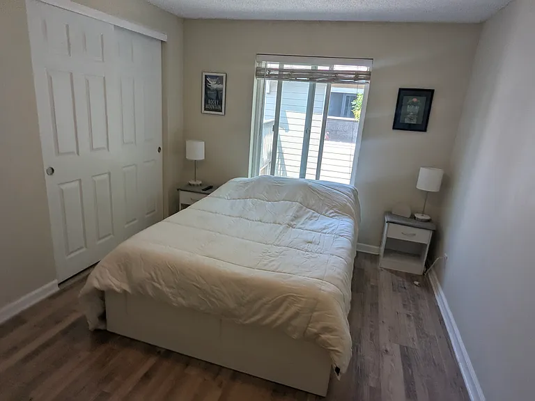 1067 Ingalls St #7G — Photo 2