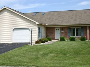 3465 Glen Eagles Dr, Chambersburg, PA 17202