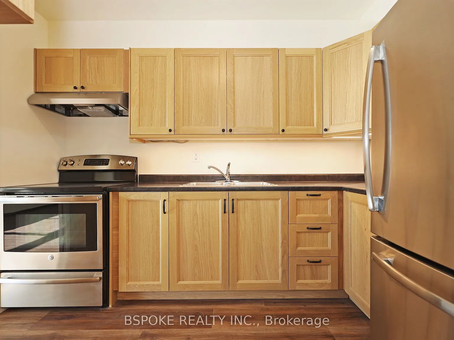 2 bed, $2,900 — Photo 3
