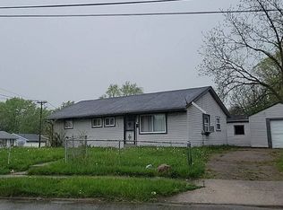 1014 Graystone Dr, Dayton, OH 45417