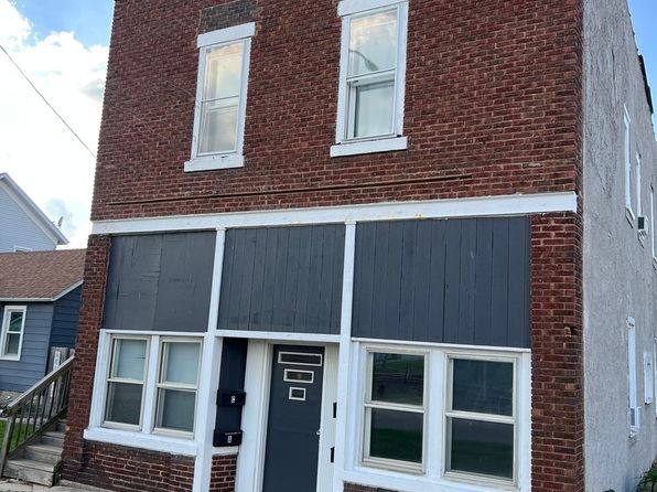 590 E Division St #2N