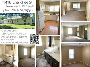 1418 Cherokee St, Leavenworth, KS 66048