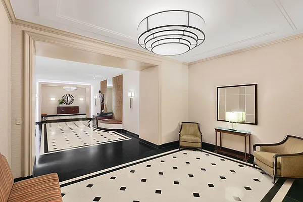 Sold by Compass | media 22