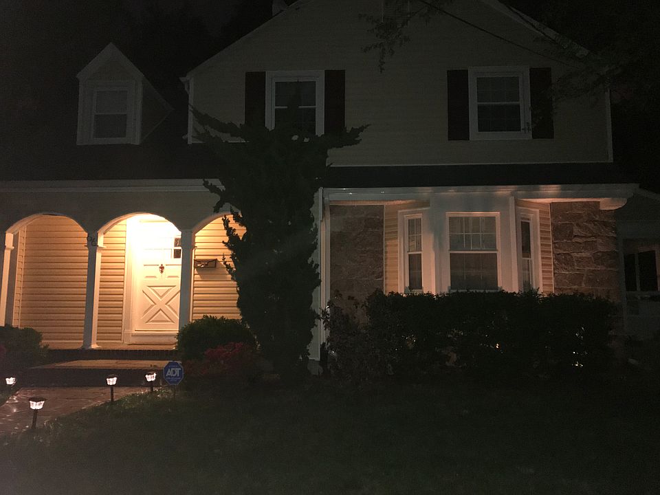 2nd image of 66 Meadowbrook Rd