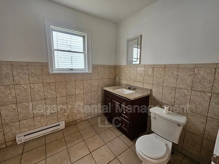 39 Elm St — Photo 9