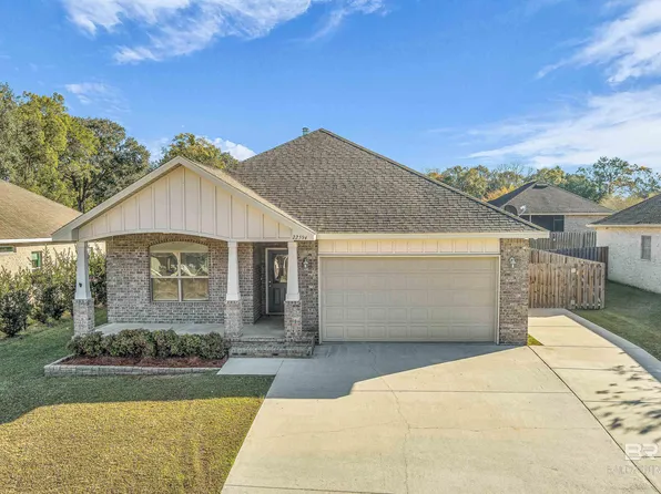 22594 Nana Loop W, Silverhill, AL 36576