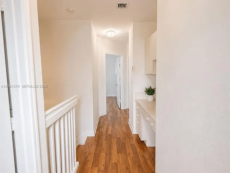 5724 NW 112th Pl #5724 — Photo 10