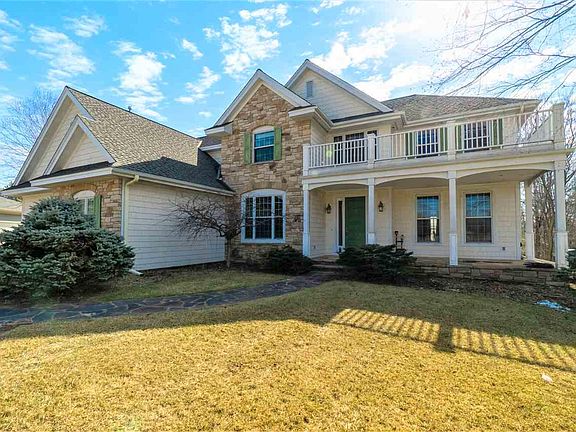 3rd image of 6940 Antler Cir