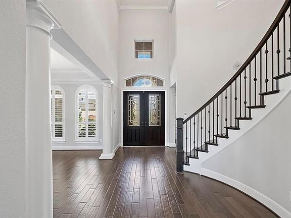 5th image of 6610 Tarrion Bay Ln
