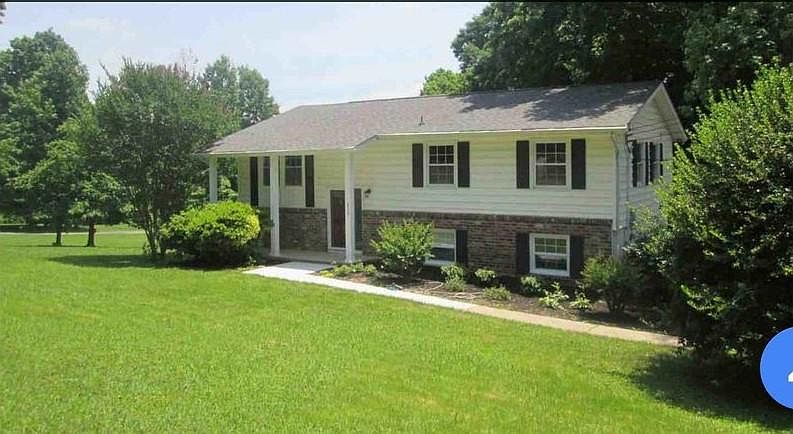 1st image of 6225 Grove Dr