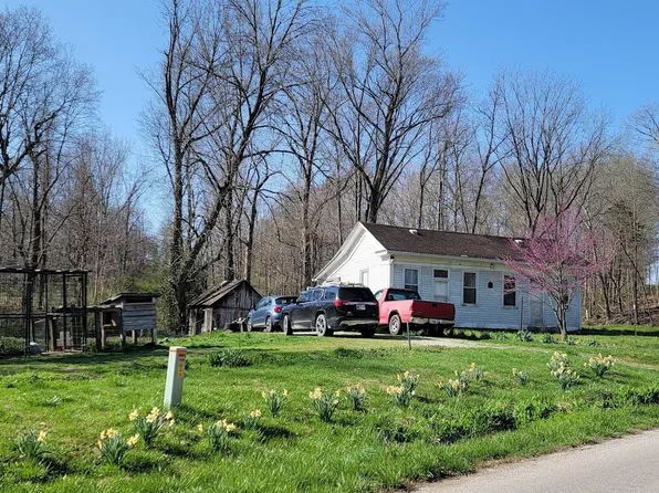 1585 W Maple Grove Rd, Bloomington, IN 47404