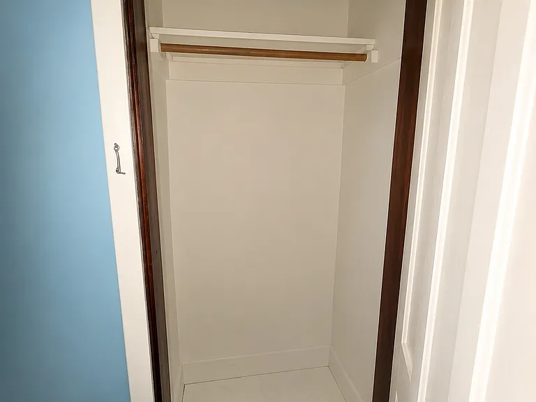 31 Sheridan Ave #2 — Photo 17