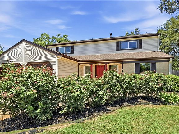 3rd image of 2704 Jorwoods Dr