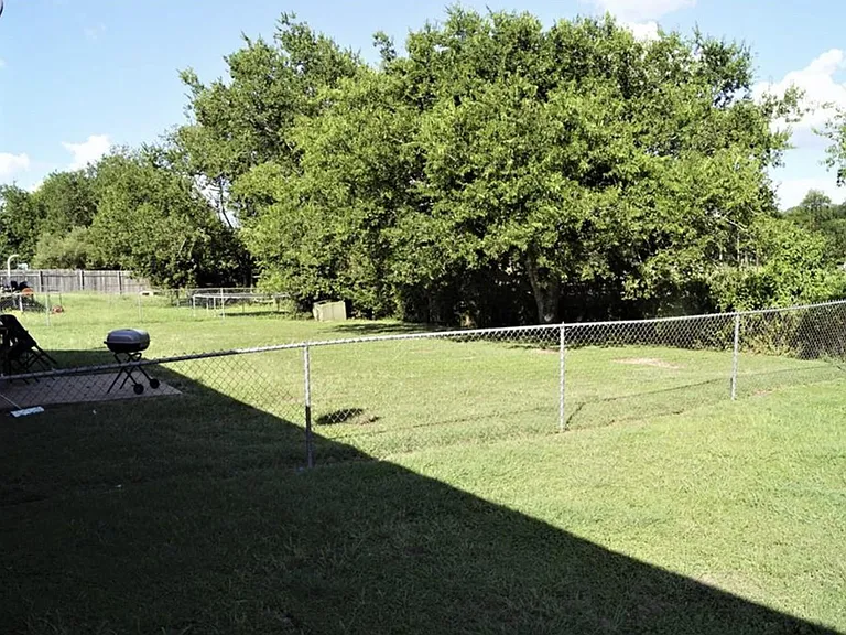 101 Stubblefield Dr #A — Photo 20