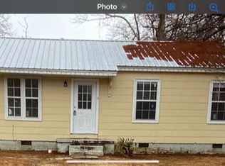 607 Deering St, Cleveland, MS 38732