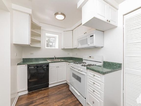 2nd image of 3517 W Grace St #1WW