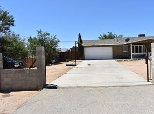 18053 Wisteria St, Hesperia, CA 92345