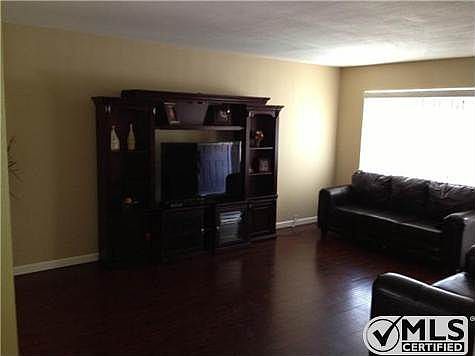 5th image of 1491 Piedra St