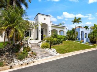 3 Malachite, Vega Alta, PR 00692