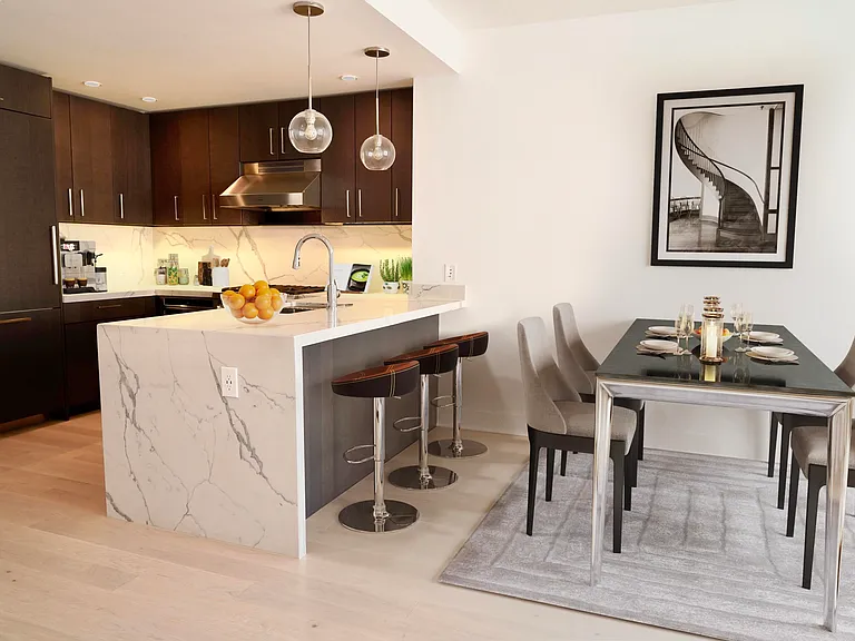 1400 Hudson St #510 — Photo 3