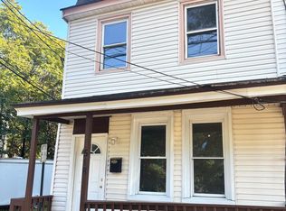 518 Columbus Rd, Burlington, NJ 08016