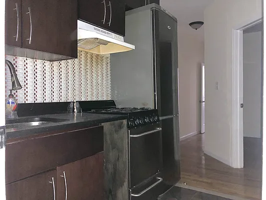 Rented by Matthew Gros-Werter, LREB  | media 22