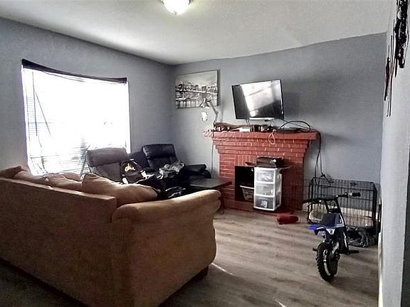 4th image of 9314 N 16th St