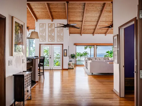 27-106 Hikina Pl, Hilo, HI 96720