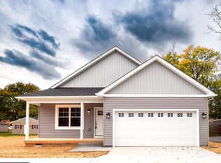 504 N Samuel St, Ranson, WV 25438