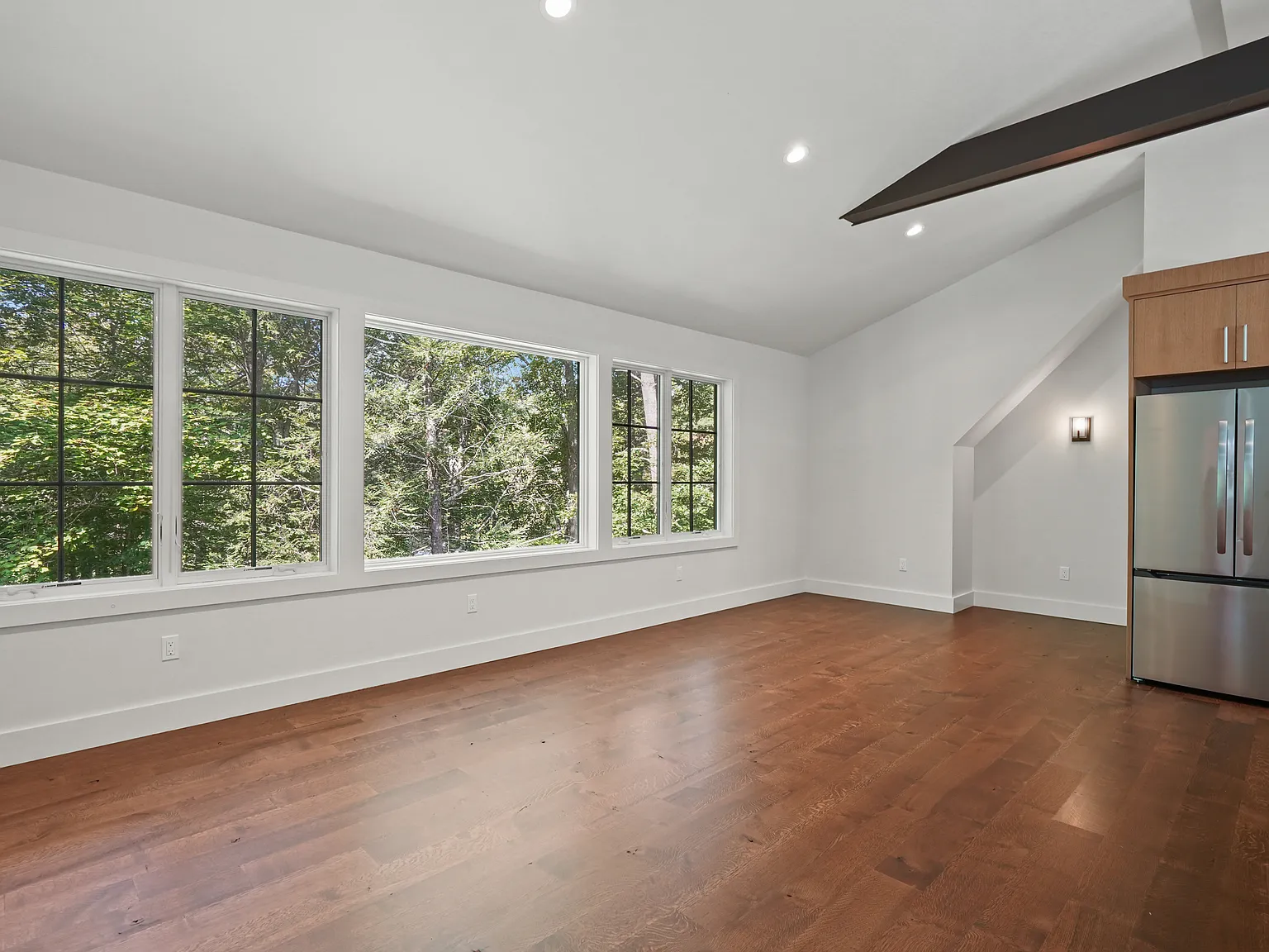 Studio, 800 sqft, $2,650 — Photo 4