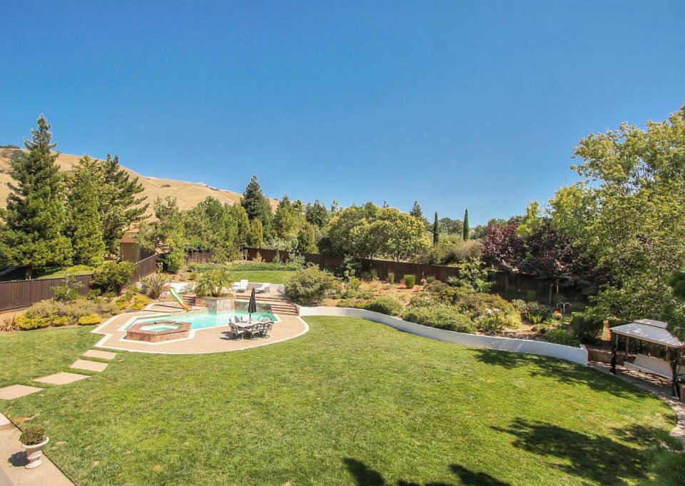 1st image of 5912 Mountain Meadow Ct
