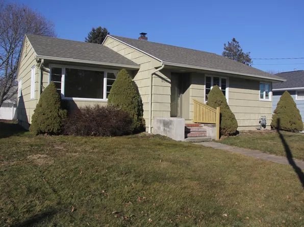 209 Oneida Pl, Corning, NY 14830