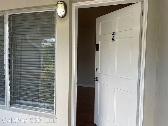 3rd image of 218 Antiquera Ave #14726691