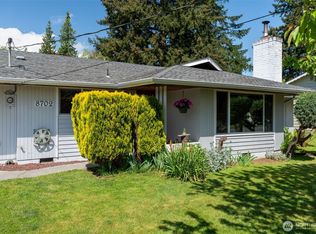 8702 4th Pl SE, Everett, WA 98208