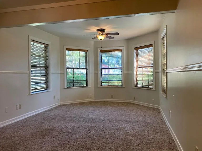 22530 Rolling Meadows Dr — Photo 51