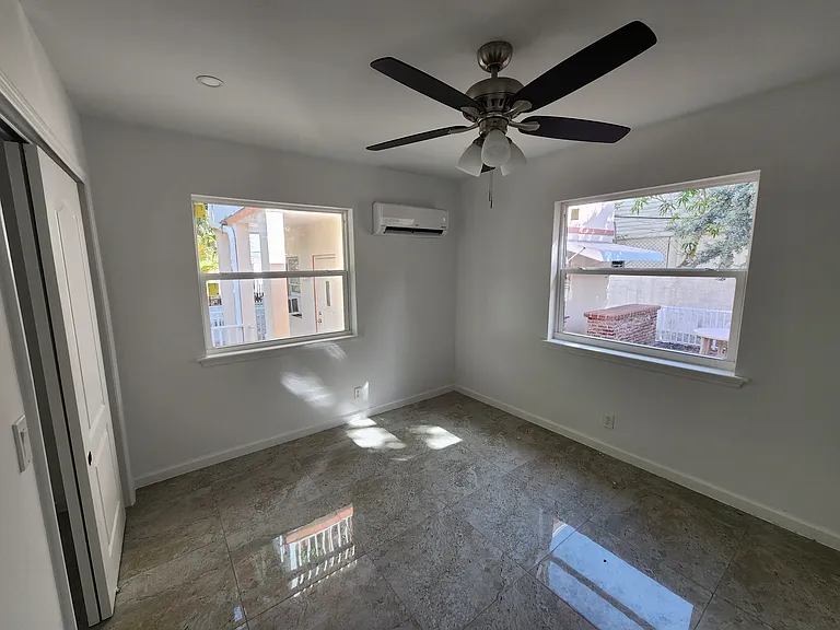 1712 Josephine St #1 — Photo 12